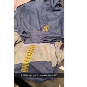 Size medium athletic set. NWT